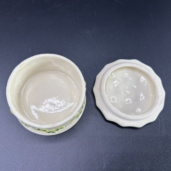 Lidded Ceramic Trinket Holder Box Storage Container White Green Floral - Picture 5 of 8